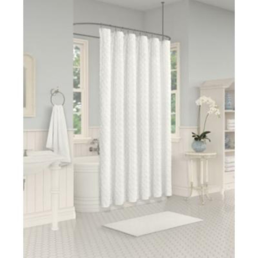 J. Queen Cottage Lillian Shower Curtain